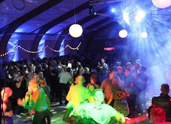 denmark/limfjord/nightclub/diskotek-showoff