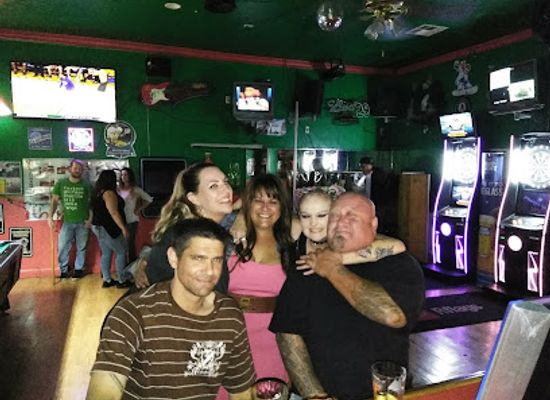 california/manteca/nightclub/the-xtreme-sports-lounge