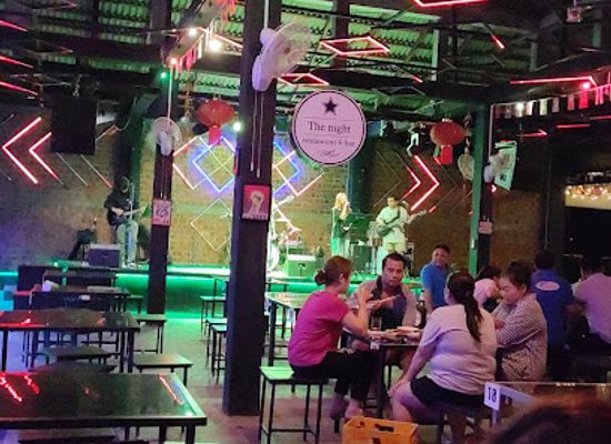 laos/oudomxay-province/nightclub/ຮ້ານອາຫານເດີໄນທ໌-ບ.ເຈງ