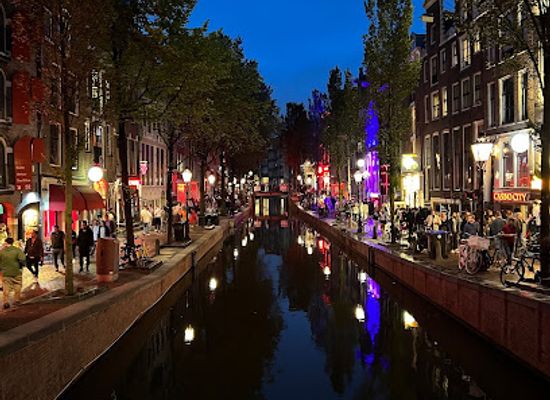netherlands/amsterdam/de-wallen/nightclub/amsterdam