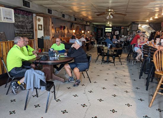 nebraska/sandhills/nightclub/sand-hills-lounge