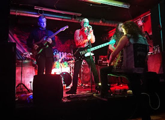 norway/ostfold/nightclub/feelgood