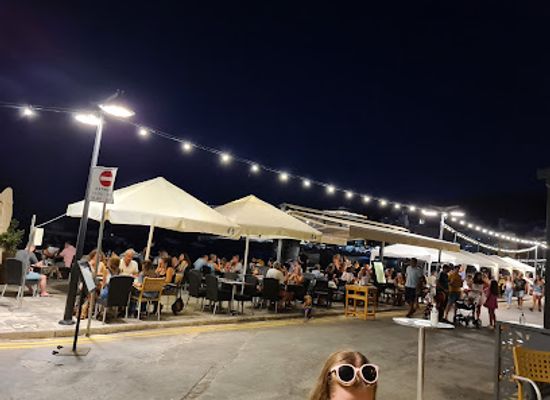 malta/xlendi/nightclub/piutrentanove-lounge-bar