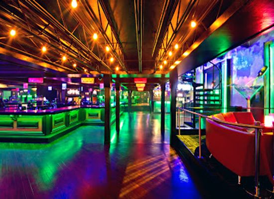 illinois/metro-east/nightclub/drink-nightclub