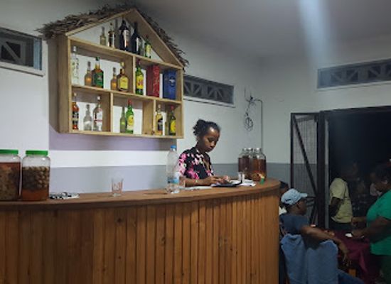 madagascar/atsimo-atsinanana/nightclub/le-centella-epi-bar