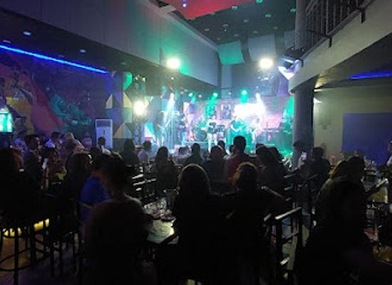 philippines/davao-city/nightclub/parking-space-sports-bar