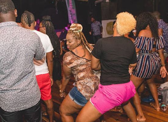 barbados/saint-lucy/nightclub/lvl-barbados