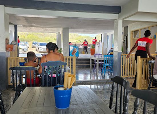 curacao/band-abou/nightclub/blue-view-sunset-terrace