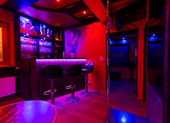 germany/rostock/nightclub/nachtclub-bienenstock