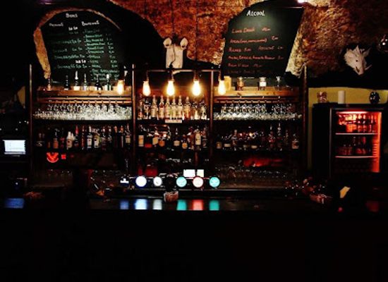 switzerland/neuchatel/nightclub/downtownk