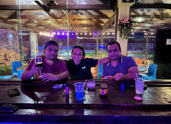 nauru/baiti/nightclub/reef-bar