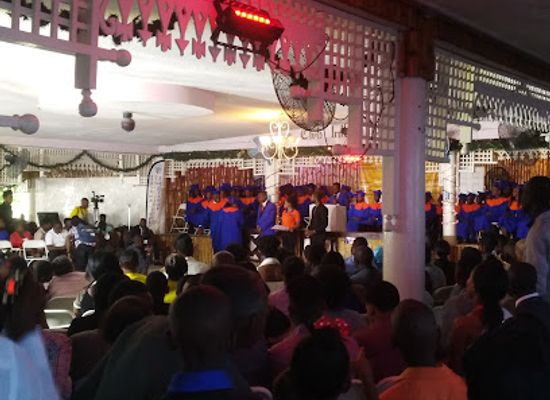 haiti/pic-la-selle/nightclub/club-international