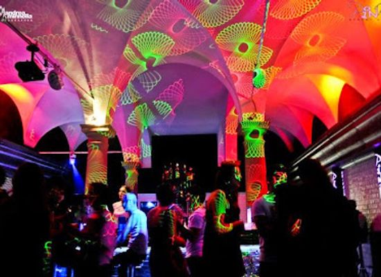 italy/chianti-classico/nightclub/pink-street-club