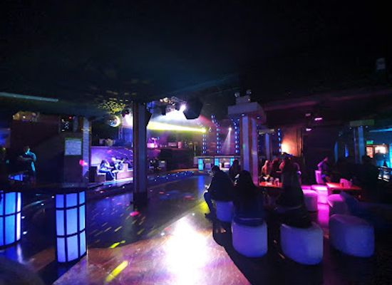 argentina/los-andes/nightclub/3-decadas