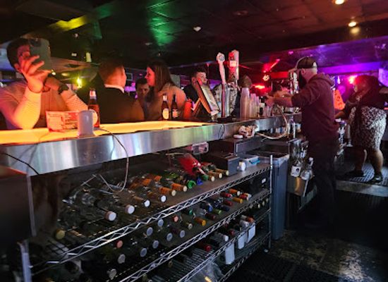 pennsylvania/central-pennsylvania/nightclub/stallion-s-club