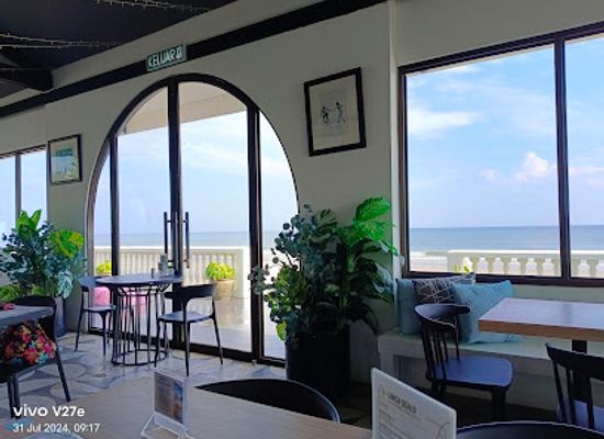 brunei/panaga/nightclub/santuari-restaurant