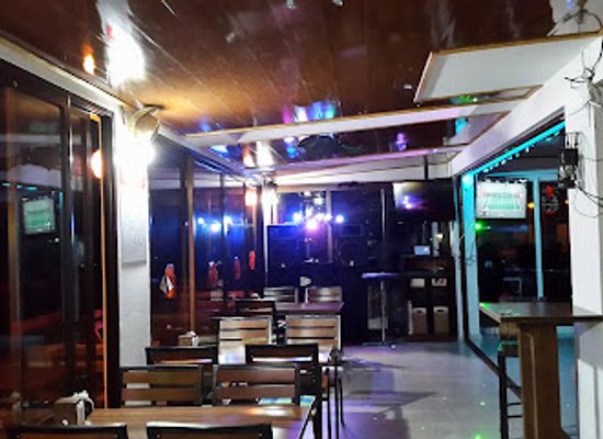 cyprus/kyrenia/lapta/nightclub/montenegro-c-sports-pub