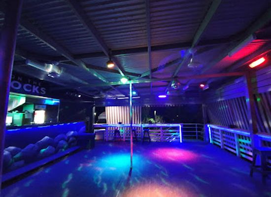 cook-islands/avarua/nightclub/on-the-rocks-otr-bar