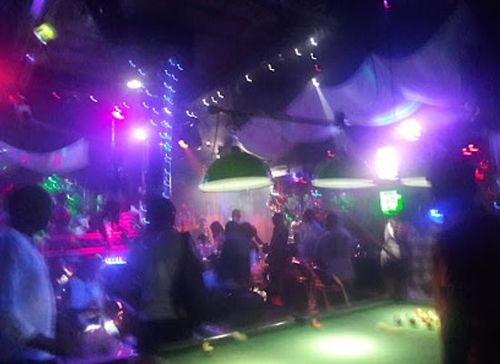 gabon/crystal-mountains-region/nightclub/boomerang-night-club