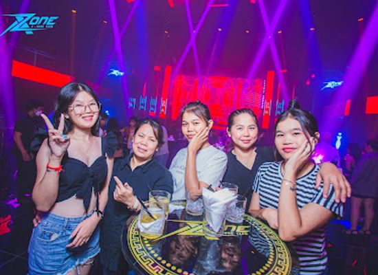 cambodia/kandal/nightclub/a-zone-club