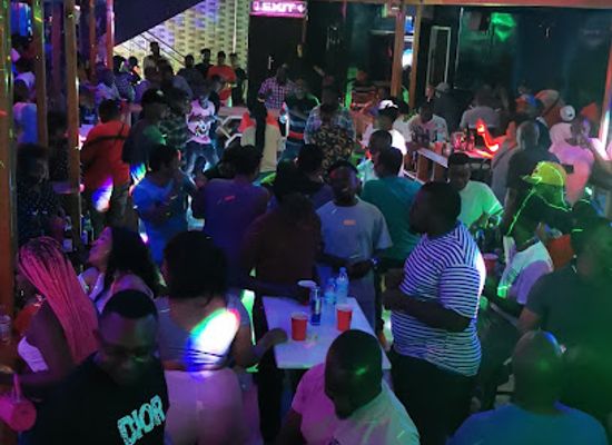 tanzania/usambara-mountains/nightclub/ze-city-lounge