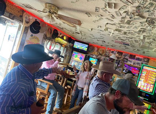 wyoming/cody/nightclub/3h-bar-and-liquors-bull-sitter-lounge