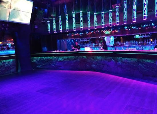 argentina/bariloche/nightclub/grisu