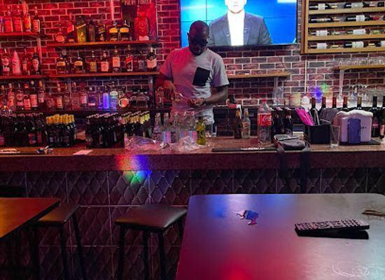 gabon/libreville/nightclub/kiss-night-club