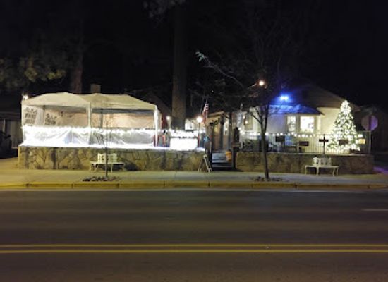 new-mexico/ruidoso/nightclub/tall-pines-beer-and-wine-garden