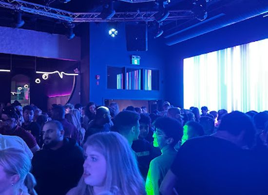 canada/avalon-peninsula/nightclub/oiche