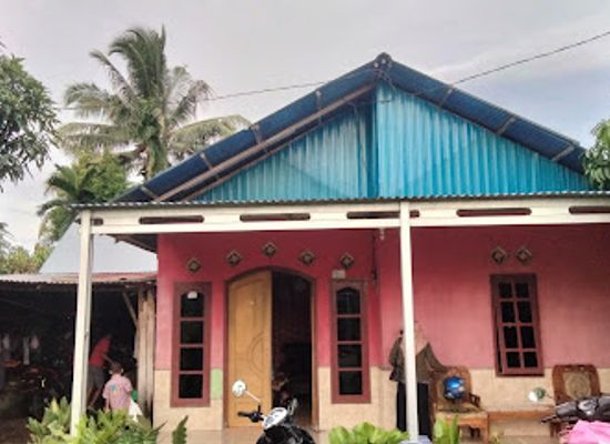 indonesia/bengkulu/nightclub/verry-gilbert