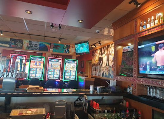 north-dakota/devils-lake/nightclub/applebee-s-grill-bar