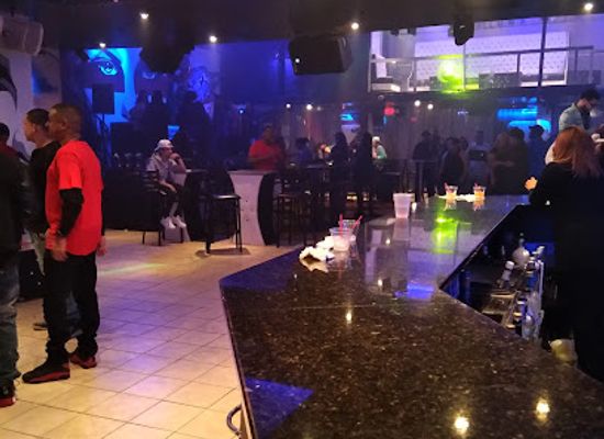 rhode-island/bristol-county/nightclub/luna-night-club