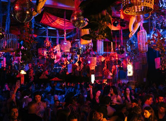 brazil/florianopolis/jurere-internacional/nightclub/safari-beach