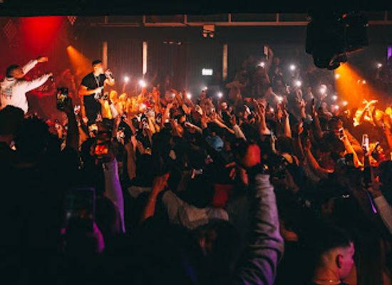 australia/canberra/nightclub/fiction-club
