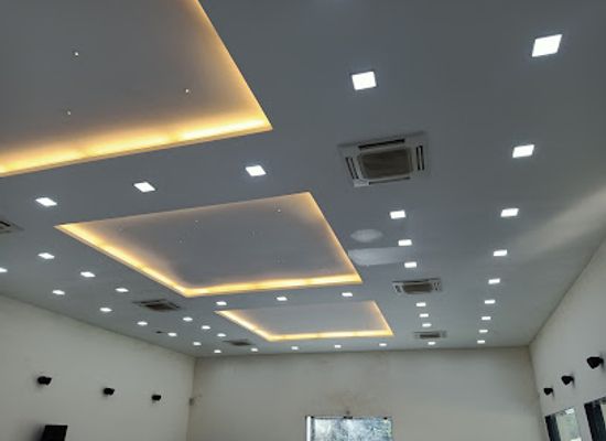 india/vadodara/alkapuri/nightclub/milankunj-club