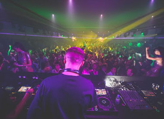 monaco/jardin-exotique/nightclub/lilly-s-club-monte-carlo