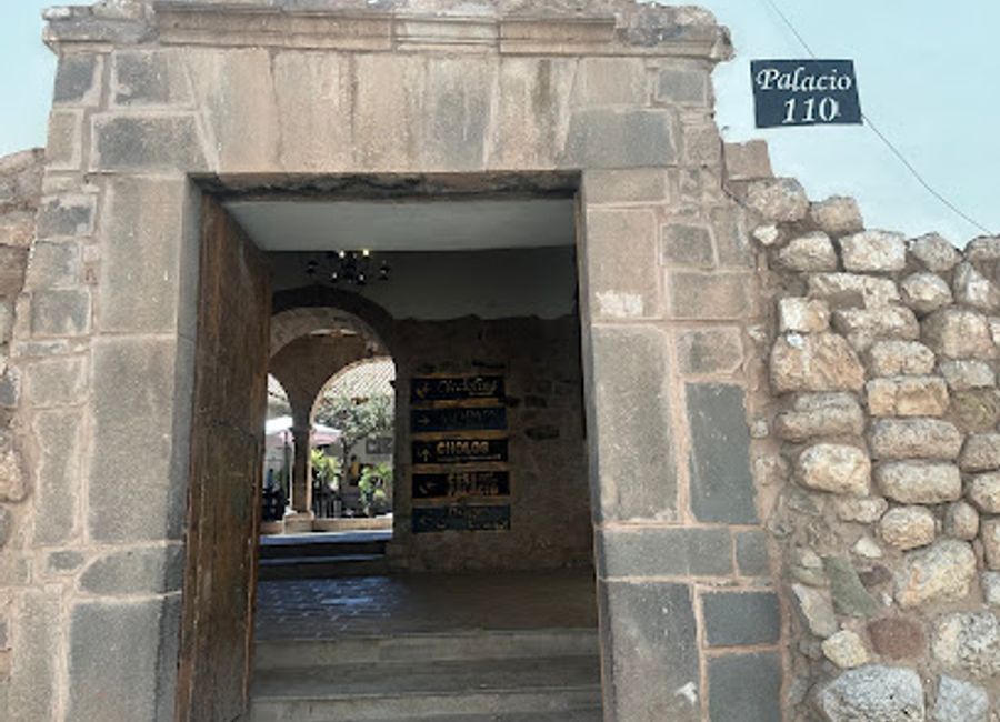 Discover relaxation and rejuvenation at Oxygen Lounge and Cafe in Cusco, where oxygen therapy meets delightful drinks in a tranquil setting.