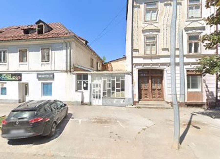 Discover the vibrant nightlife of Otočac at Night Bar Kameleon, where music, dance, and excitement come alive until dawn.