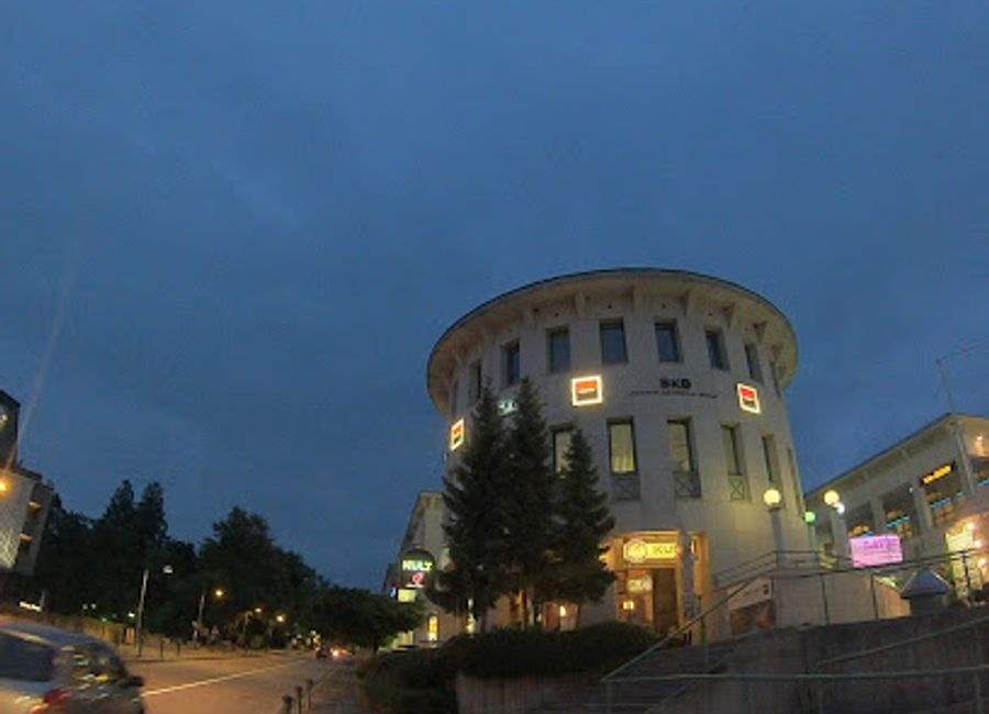 Experience the vibrant nightlife in Bled at Kult Pub, where delightful drinks and a lively atmosphere await you.