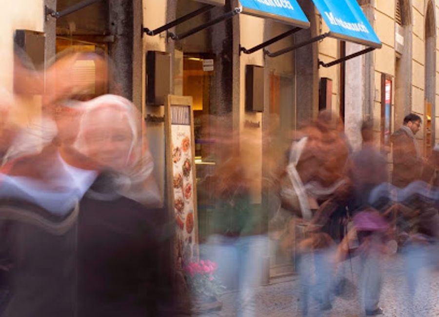 Experience the rich flavors of Italy at Caffè Montanucci, a charming bar and café in the heart of Orvieto, known for its pastries and artisan chocolates.