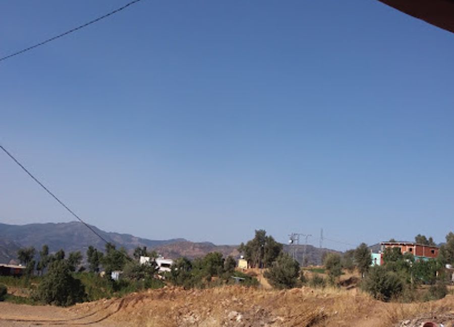 Experience the vibrant nightlife at Lyajor Tiskit, Abkourene's premier night club, featuring electrifying music, delicious drinks, and unforgettable memories.