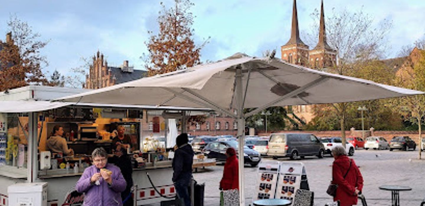 Lenes Streetfood