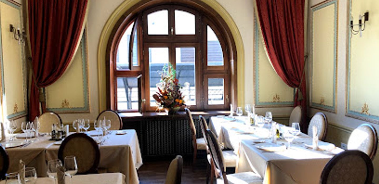 Noblesse Restaurant