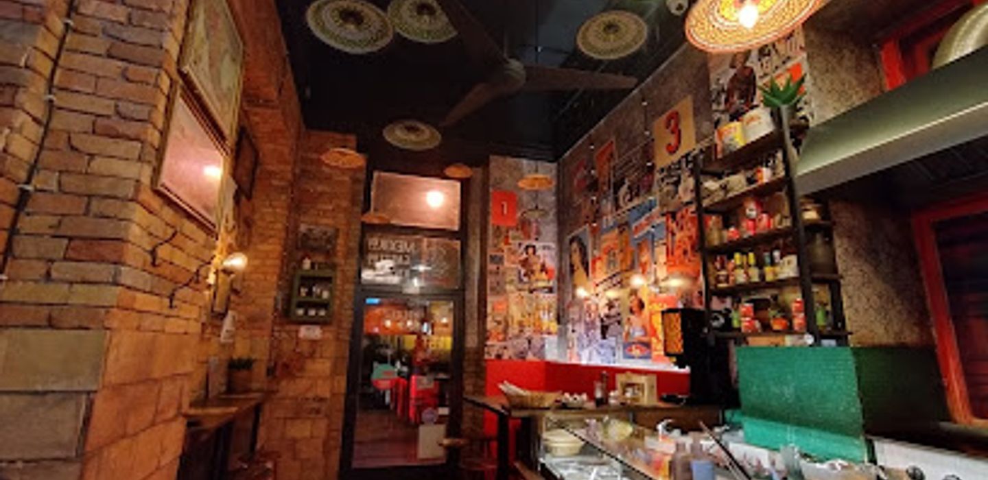 La Cantina