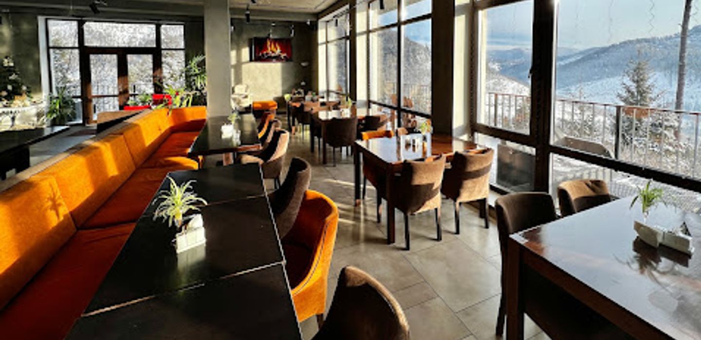 LOFT Slavsko | Лофт - панорамний ресторан