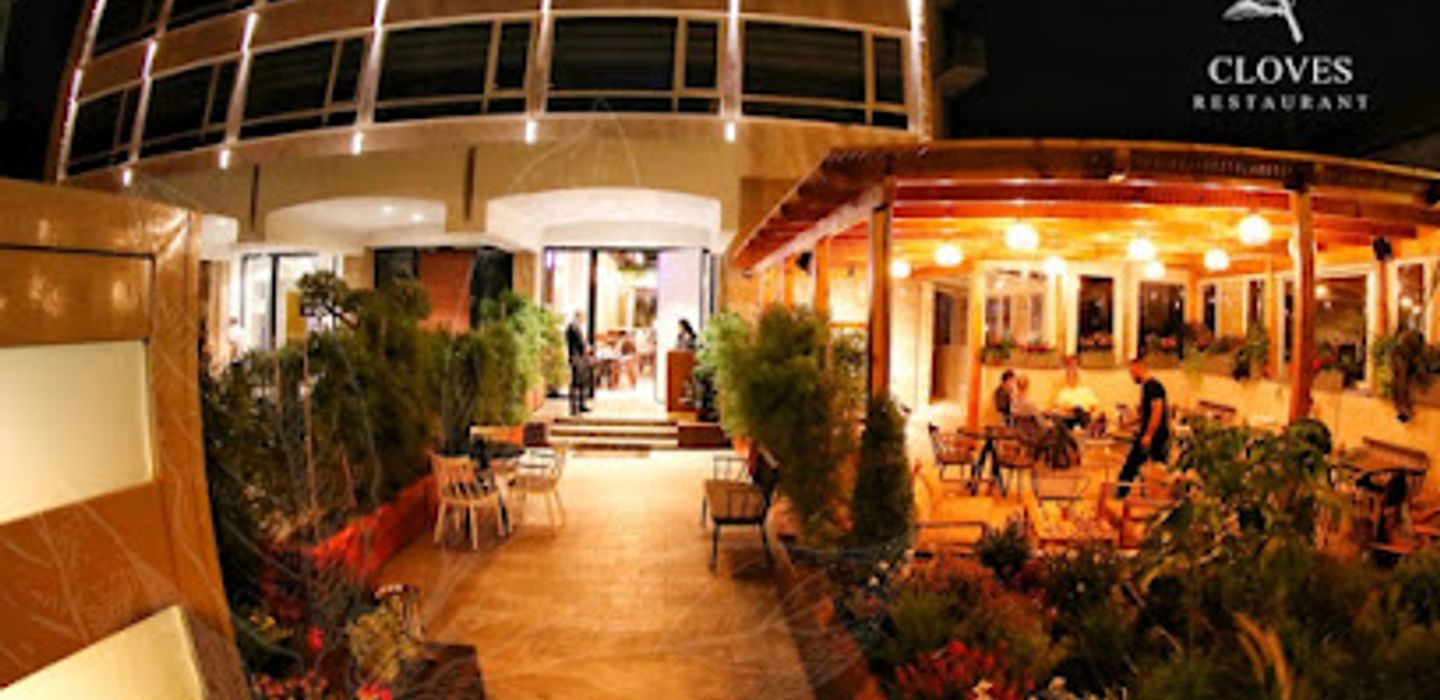 Cloves Restaurant