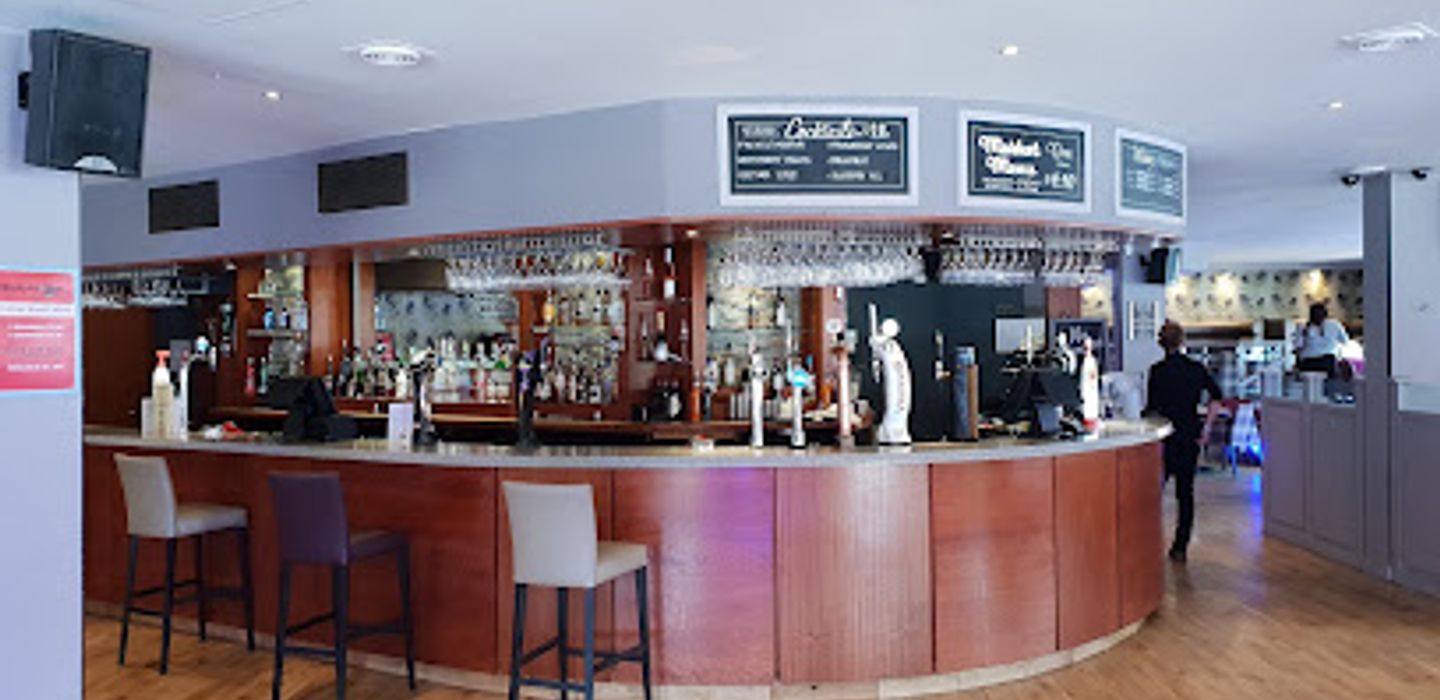 Sixty Ate Bar and Kitchen
