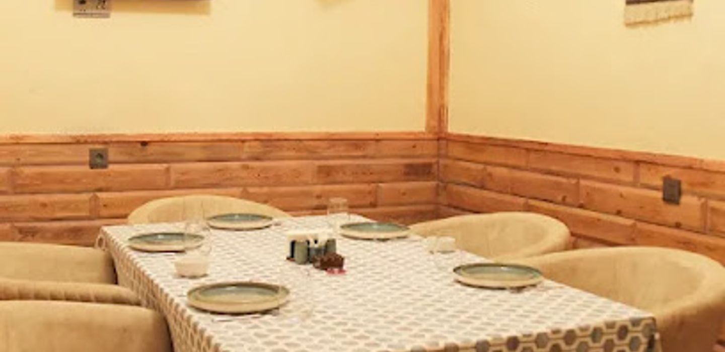 Ərkivan restoran