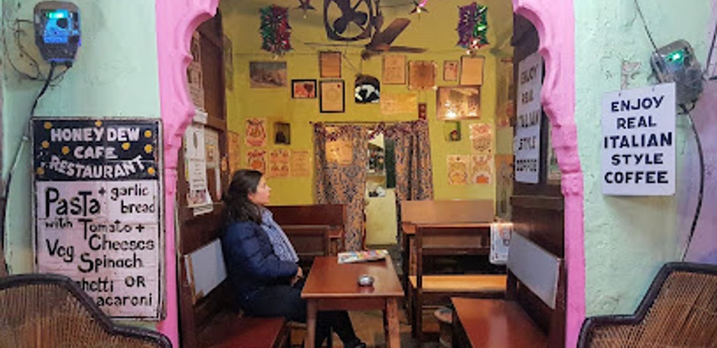 Honey Dew Café & Restaurant